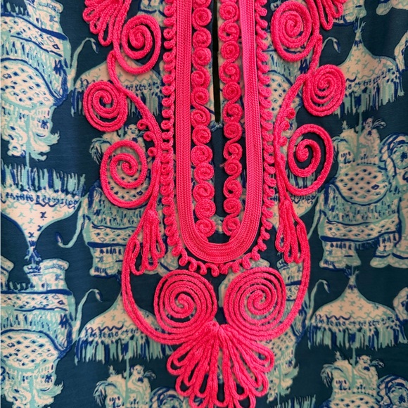 Lilly Pulitzer Pink and Blue sleeveless elephant print dress - Picture 4 of 7